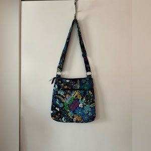 Vera Bradley Crossbody/Shoulder Bag.